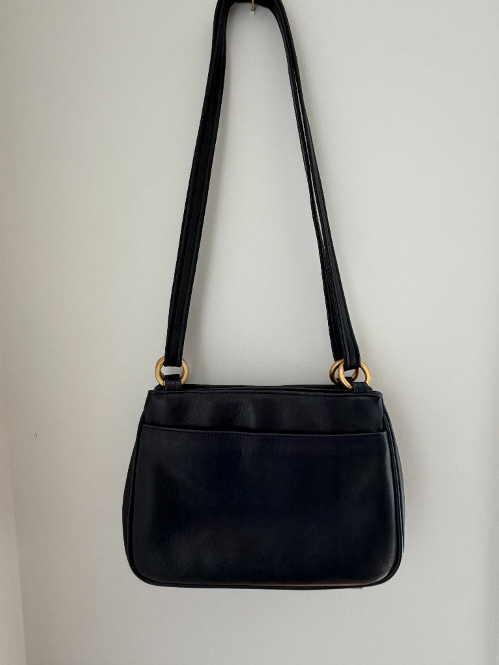 Y2k style Tignanello Navy Leather Minimalist shoulder bag- Excellent Condition
